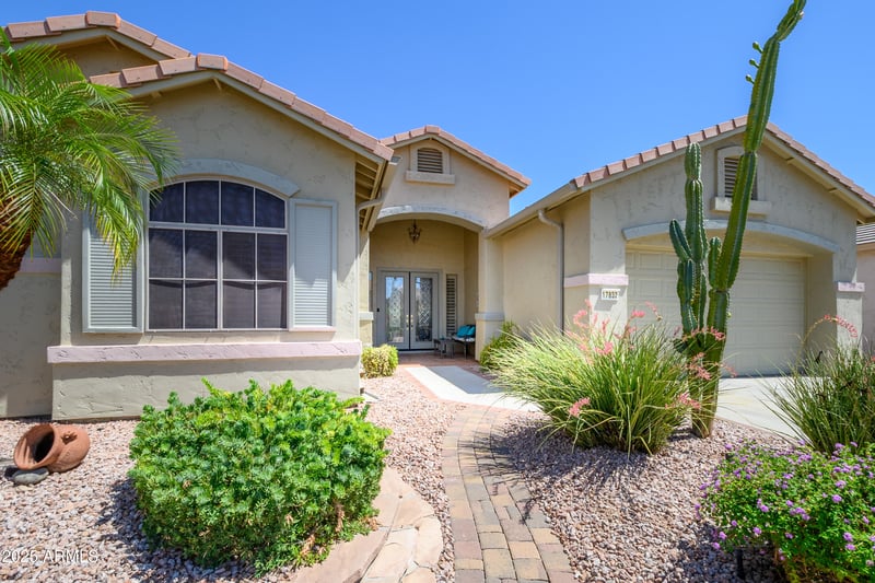 17832 Addie Ln, Surprise, AZ 85374