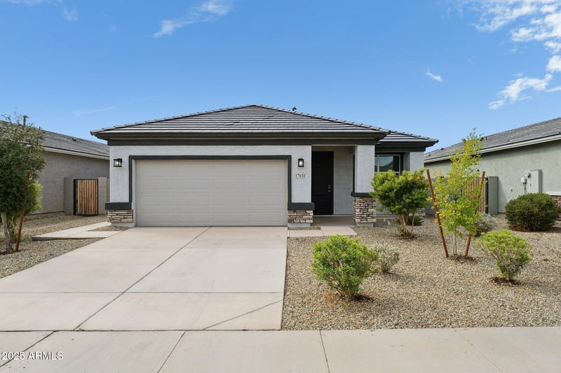 17833 Daley Ln, Surprise, AZ 85387