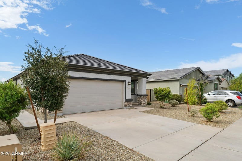 17833 Daley Ln, Surprise, AZ 85387