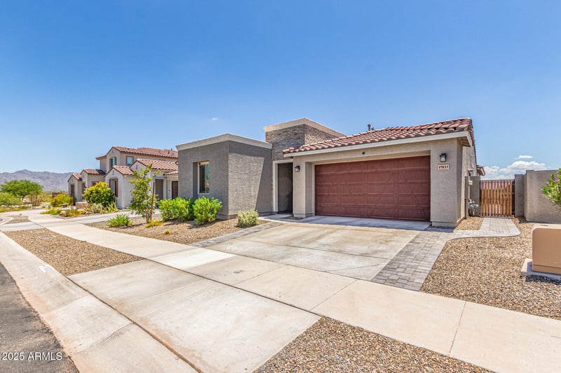 17833 Sapium Way, Goodyear, AZ 85338