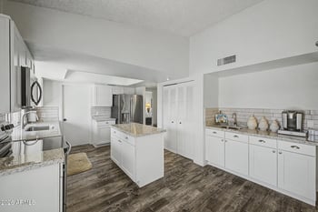 17837 45th Ave, Glendale, AZ 85308