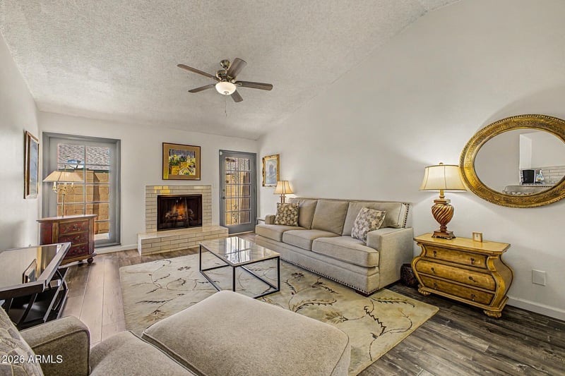 17837 45th Ave, Glendale, AZ 85308