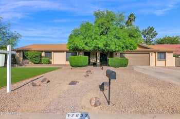 17837 75th Dr, Glendale, AZ 85308