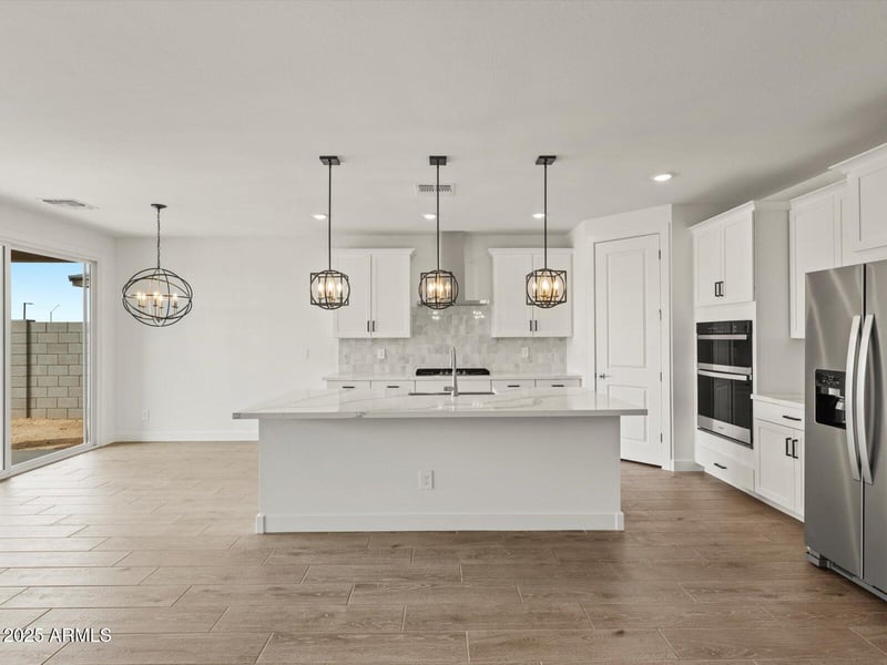 17837 Pierson St, Goodyear, AZ 85395