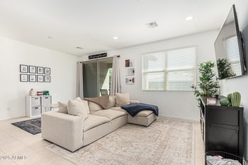 17837 Pinnacle Vista Dr, Surprise, AZ 85387