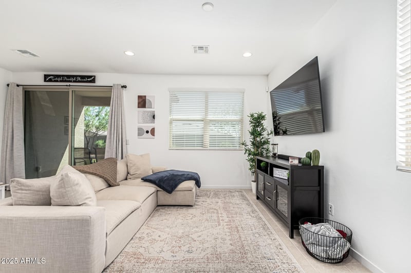 17837 Pinnacle Vista Dr, Surprise, AZ 85387