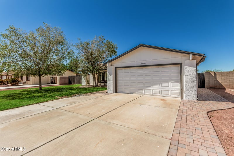 17838 48th Ave, Glendale, AZ 85308
