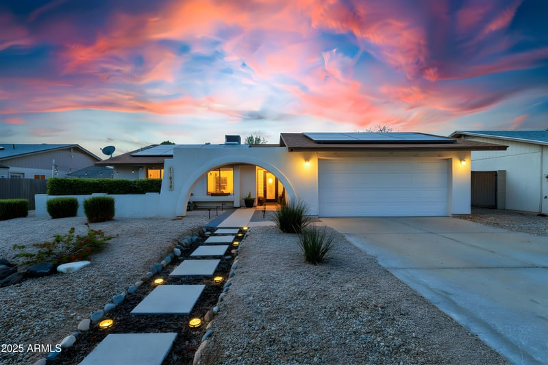 17838 57th Ave, Glendale, AZ 85308