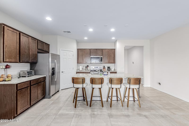 17839 Getty Dr, Goodyear, AZ 85338