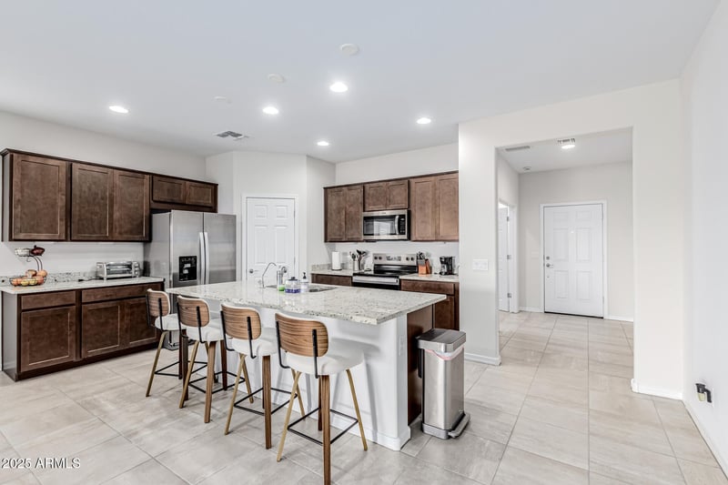 17839 Getty Dr, Goodyear, AZ 85338