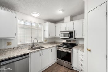 1784 Torrey Pines Ln, Chandler, AZ 85249