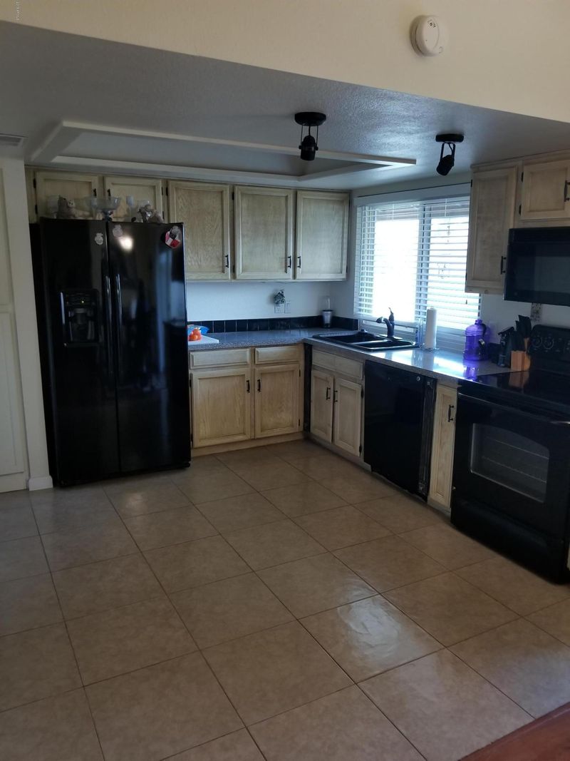 17840 N 45th Ave, Glendale, AZ 85308