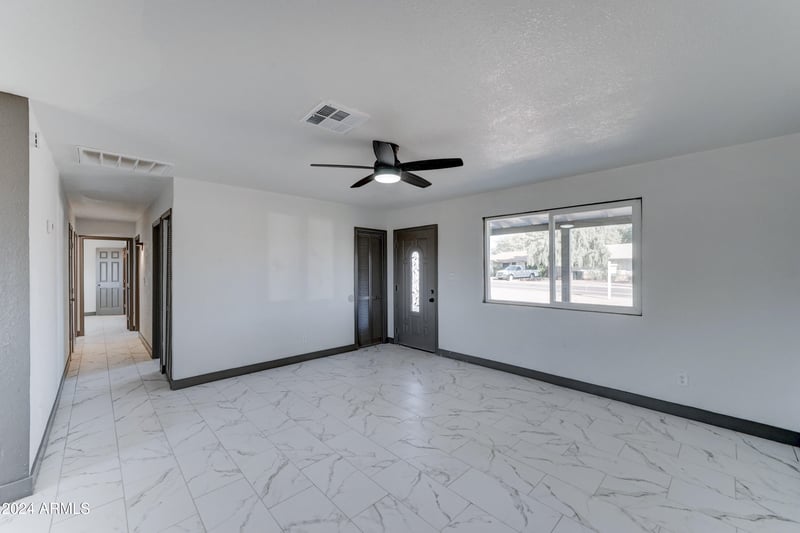 17842 43rd St, Phoenix, AZ 85032