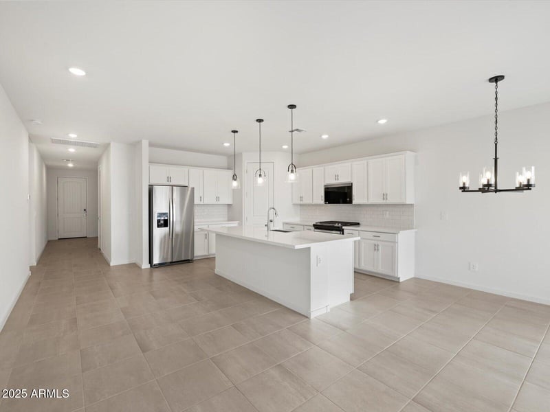 17843 Pierson St, Goodyear, AZ 85395