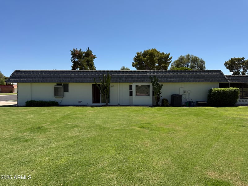 17844 102nd Dr, Sun City, AZ 85373