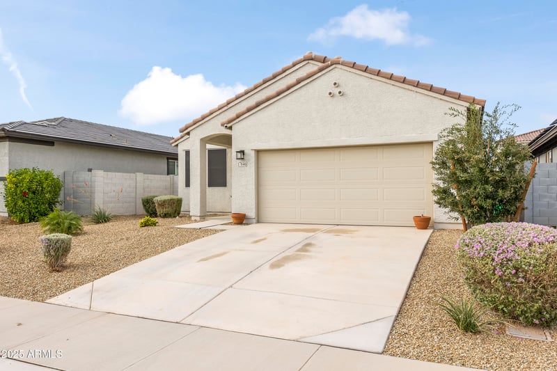 17846 Country Club Ter, Surprise, AZ 85387