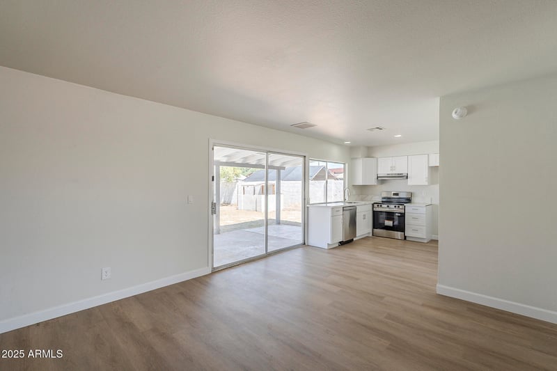 17848 34th Ln, Phoenix, AZ 85053