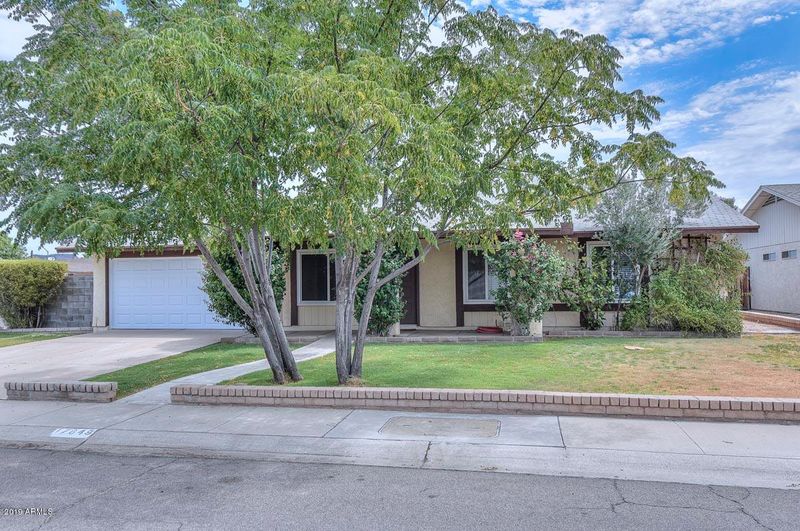 17849 N 57th Dr, Glendale, AZ 85308