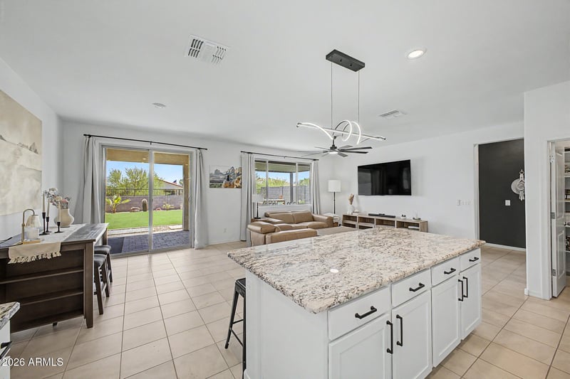 17849 W Gambit Trl, Surprise, AZ 85387