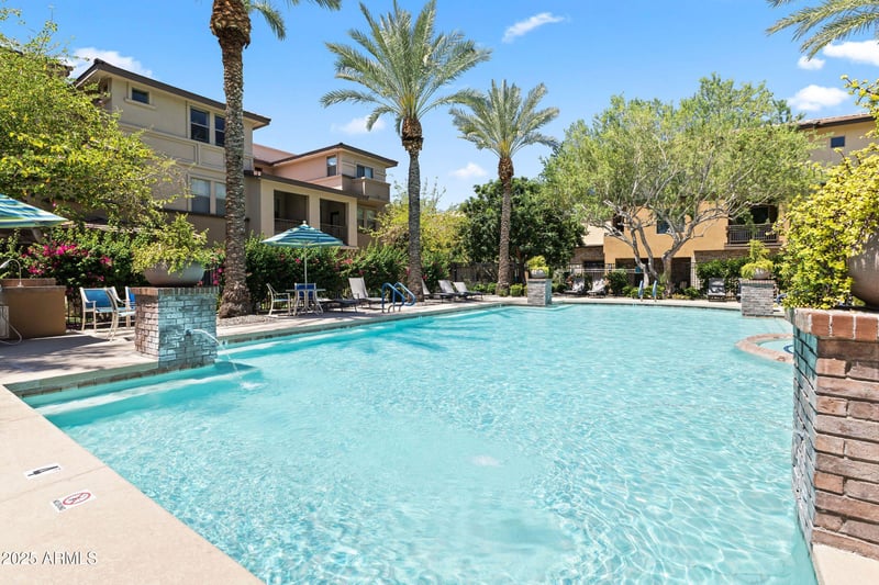 17850 68th St #1017, Phoenix, AZ 85054