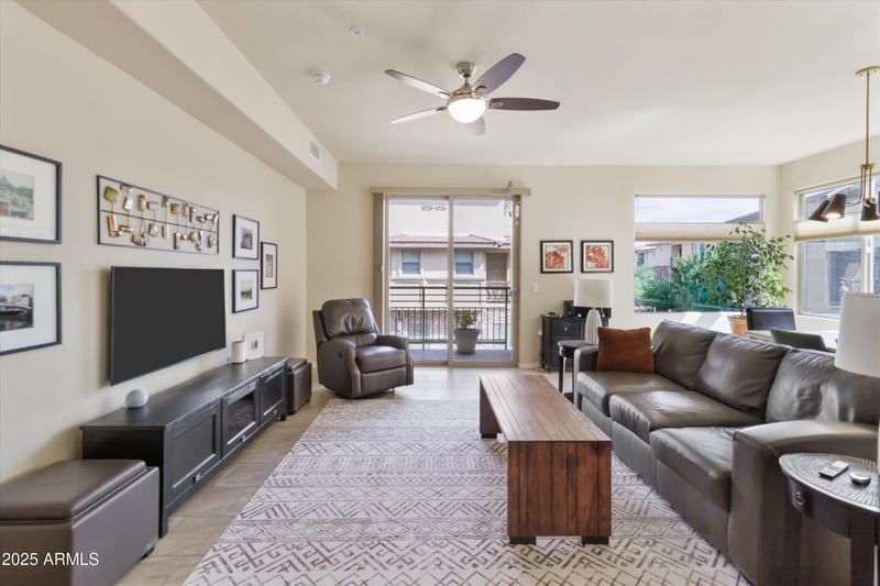 17850 68th St #2088, Phoenix, AZ 85054