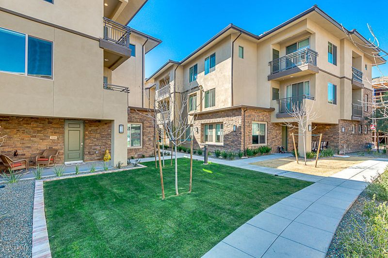 17850 N 68th St #3046, Phoenix, AZ 85054