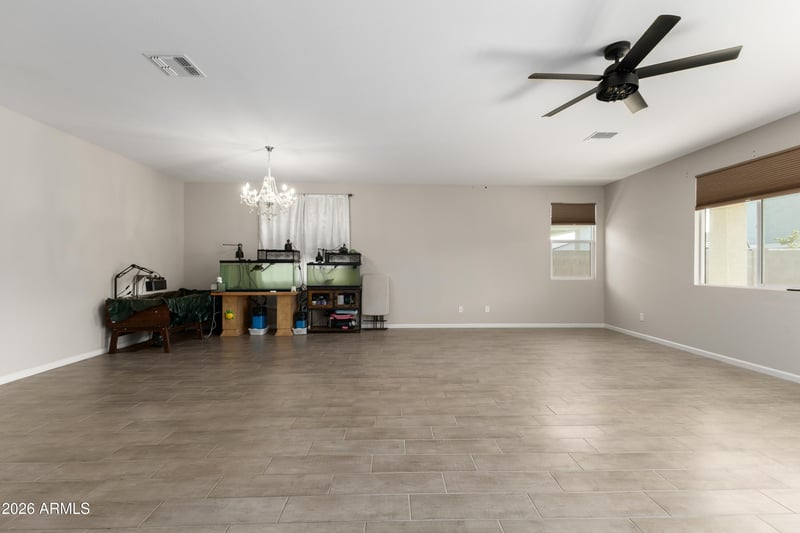 17851 Villa Hermosa Ln, Surprise, AZ 85387