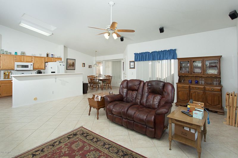 17852 N 83rd Dr, Peoria, AZ 85382