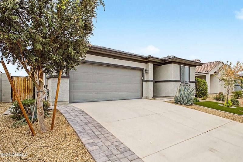 17852 W Country Club Ter, Surprise, AZ 85387