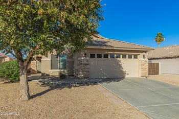 17854 Redfield Rd, Surprise, AZ 85388