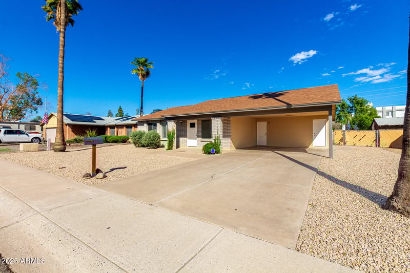 17855 27th Dr, Phoenix, AZ 85053