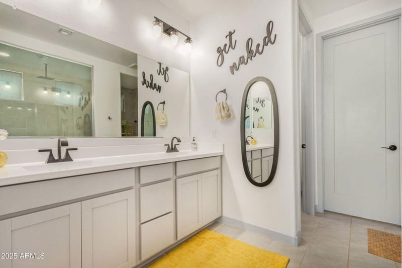 17862 Hedgehog Pl, Surprise, AZ 85387