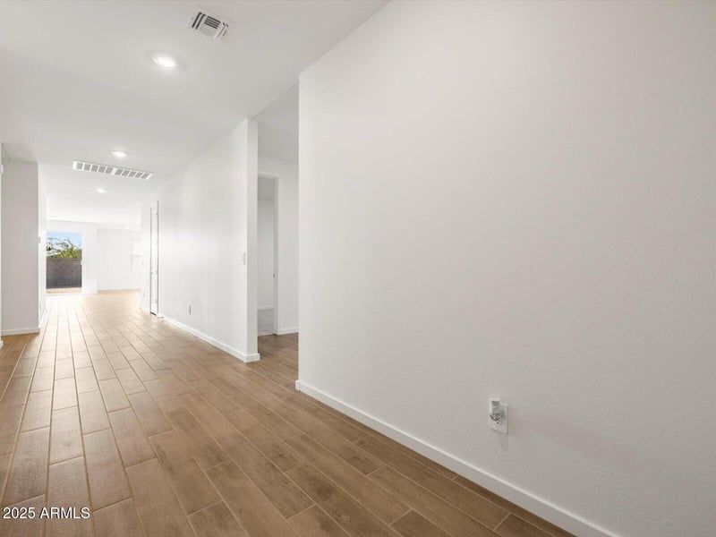 17863 Elm St, Goodyear, AZ 85395