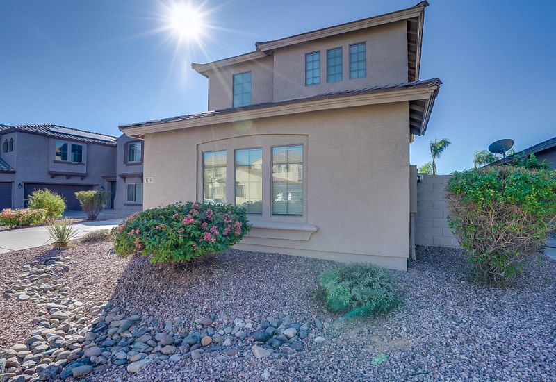 17863 W Crocus Dr, Surprise, AZ 85388