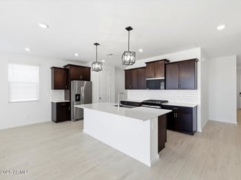 17863 W Washington St, Goodyear, AZ 85338
