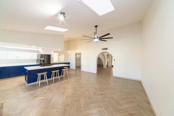 17866 44th Ave, Glendale, AZ 85308