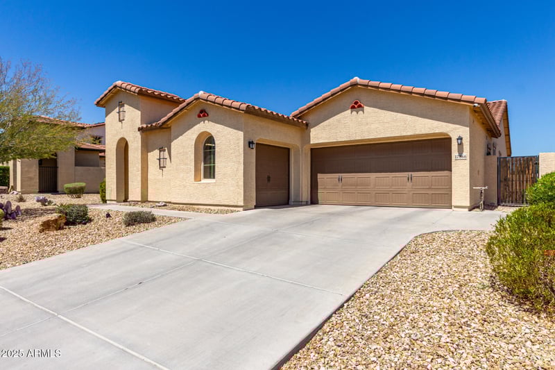 17866 Chuckwalla Canyon Rd, Goodyear, AZ 85338