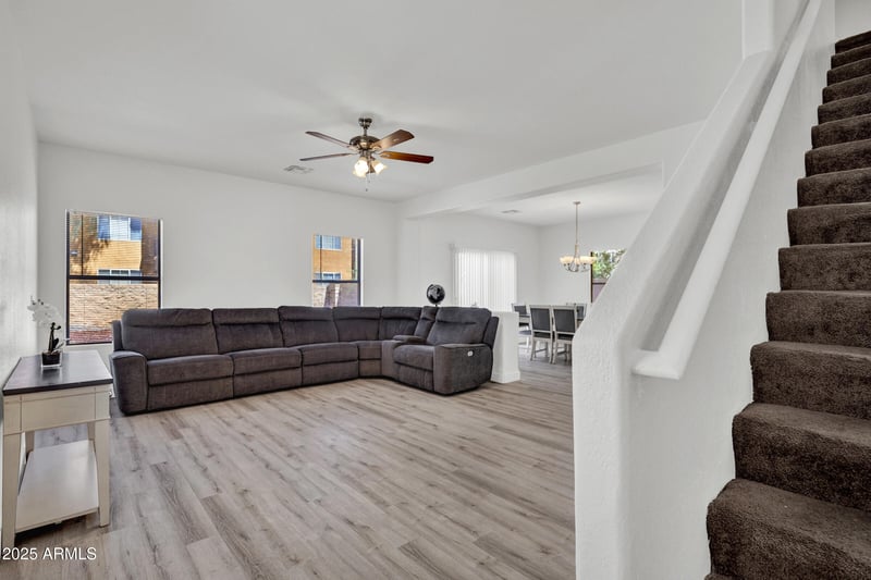 1787 94th Ave, Phoenix, AZ 85037