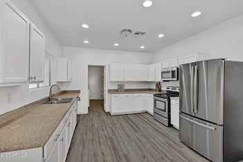 1787 94th Ave, Phoenix, AZ 85037