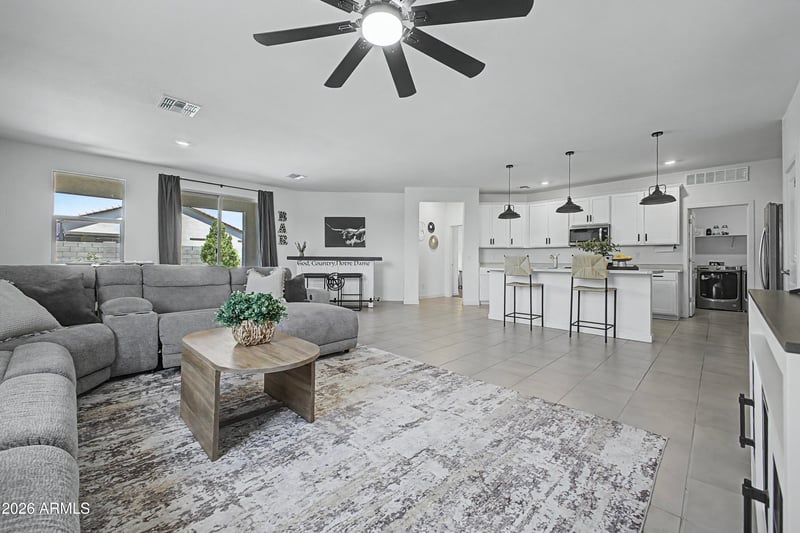 17870 Gambit Trl, Surprise, AZ 85387