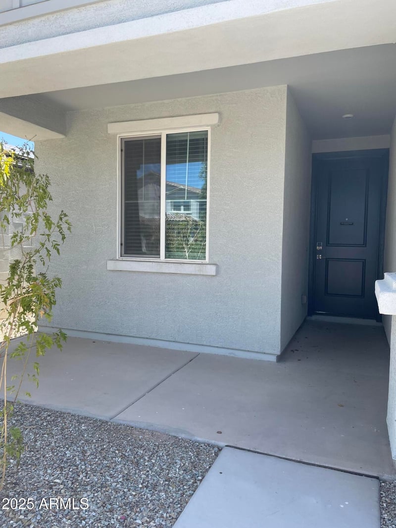 17873 Via De Luna Dr, Surprise, AZ 85387