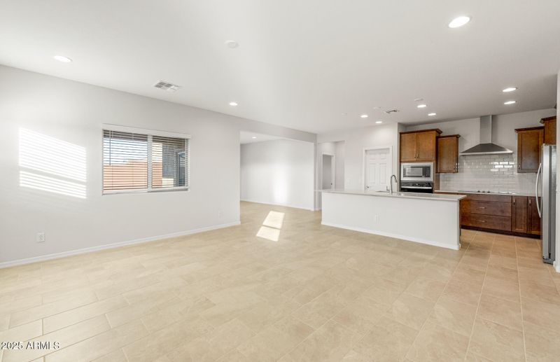17876 W Encinas Ln, Goodyear, AZ 85338