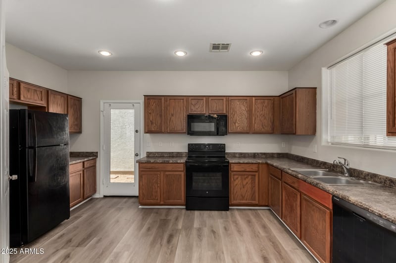 17878 114th Ln, Surprise, AZ 85378