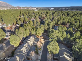 1788 Camelot Dr, Flagstaff, AZ 86001