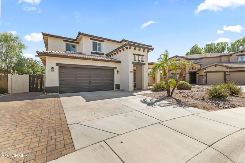 17885 Carmen Dr, Surprise, AZ 85388