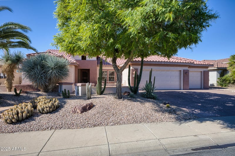 17890 Saddle Ridge Dr, Surprise, AZ 85374