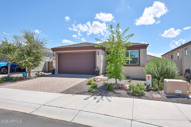 17891 Sandalwood Dr, Goodyear, AZ 85338