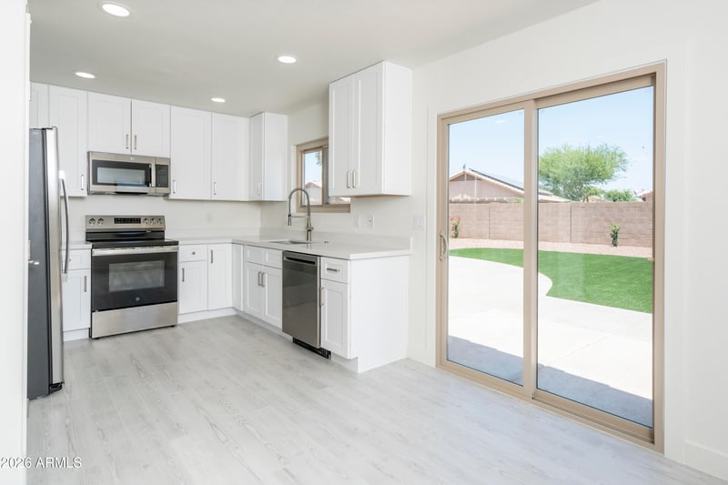17901 Lupine Trl, Surprise, AZ 85374