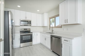 17901 Lupine Trl, Surprise, AZ 85374