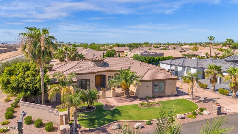 17903 Solano Dr, Litchfield Park, AZ 85340